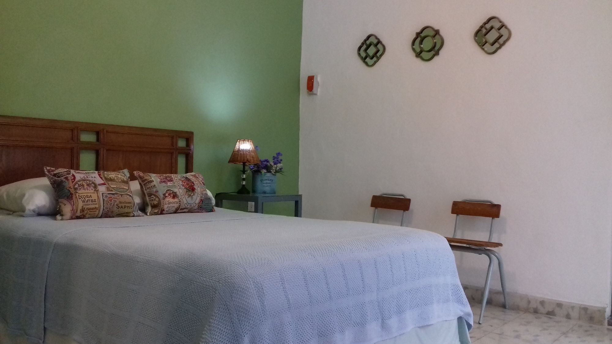 El Tigre De Santiago Hostel Merida Exterior photo